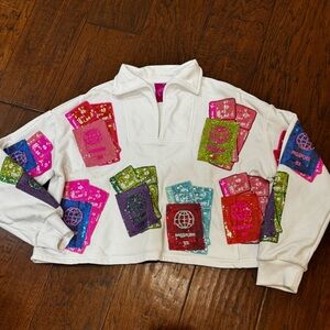 QUEEN OF SPARKLES White Sweatshirt with Colorful Sequin Passports